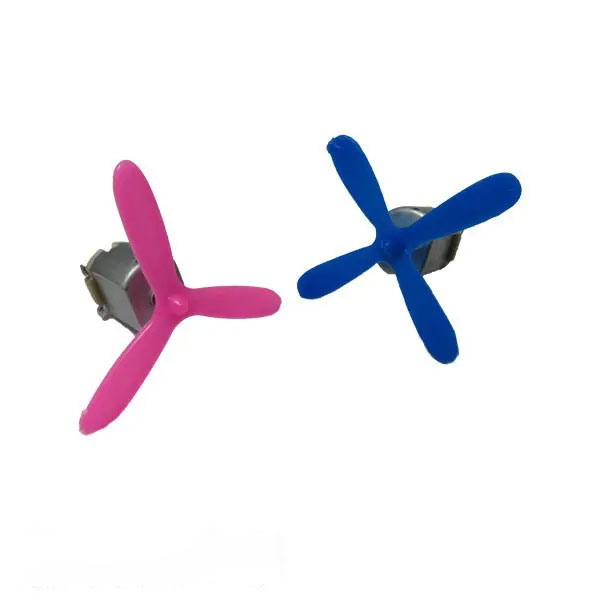 پروانه سه پر